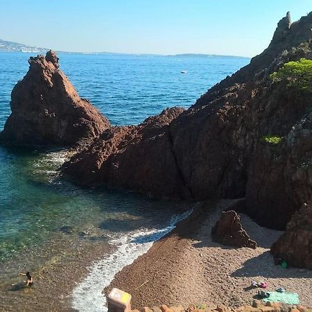 2 Pieces Climatise A 200M Des Plages Theoule-sur-Mer Bagian luar foto